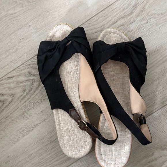 Women's black lightweight Espadrilles Size 8.5 - Picture 4 of 6